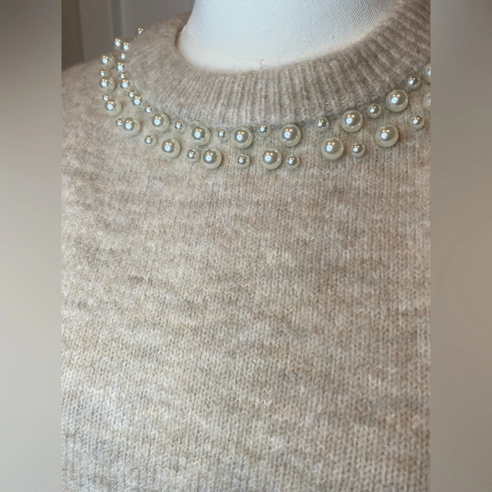 Joie Puff Short Sleeve Beige Spring Sweater with Pearl Detail Small NWT Soft - Picture 5 of 10